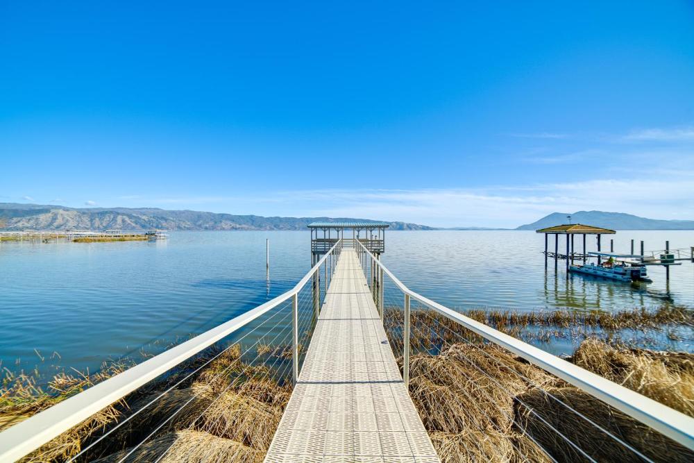 North Lakeport Home on Clear Lake Boat and Unwind!
